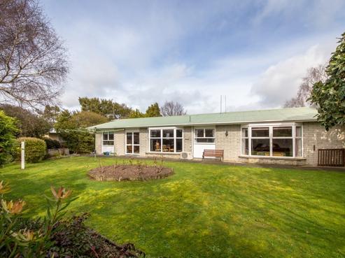 7 Simon Street, Feilding