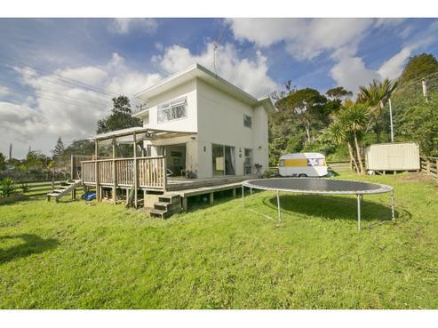 14 Western Road, Laingholm