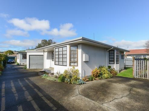 5/37 Middle Road, Havelock North