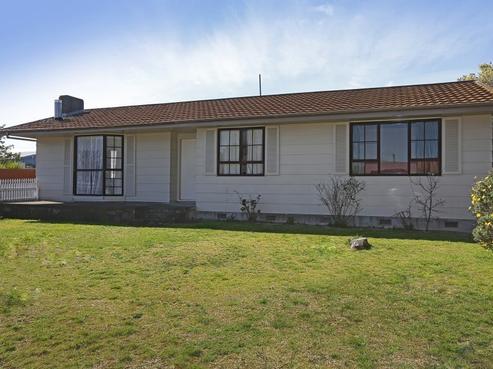 8 Burton Place, Flaxmere