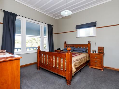 5 Johnson Street, Bulls
