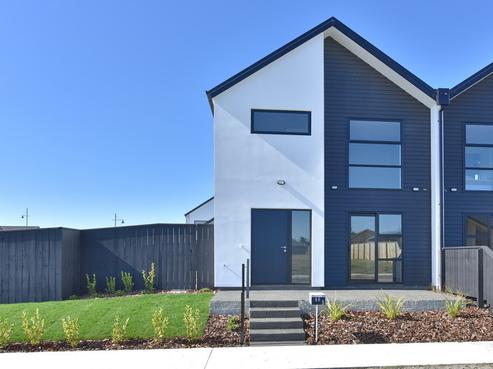 3 Chimera Street, Pegasus