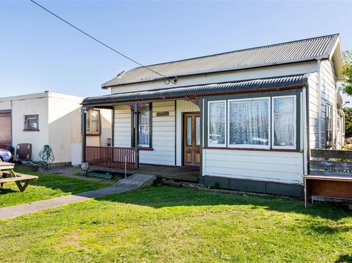 12 Johnston Street, Foxton