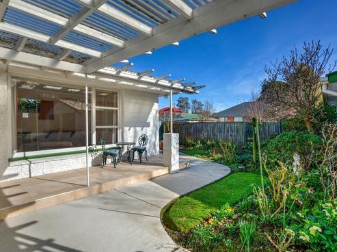 17 Oakfield Street, Burnside