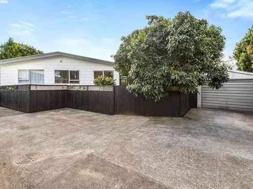 15 Goodwin Drive, Rosehill