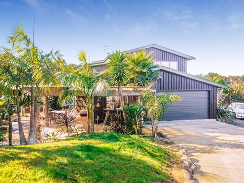 103 Caton Road, Waitakere