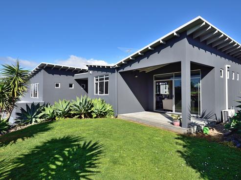 19 Commodore Court, Gulf Harbour