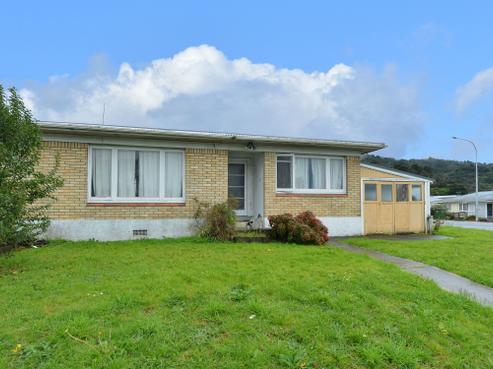 338A Western Hills Drive, Avenues