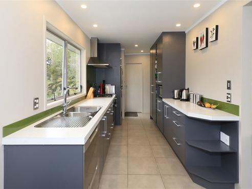 33 Exeter Street, Glenview