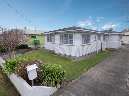 4 Grey Street, Hawera