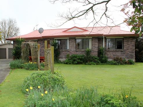 4 Walton Place, Ngatea