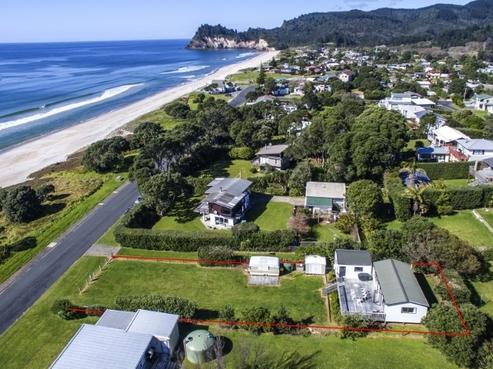 10 Kon Tiki Road, Whiritoa