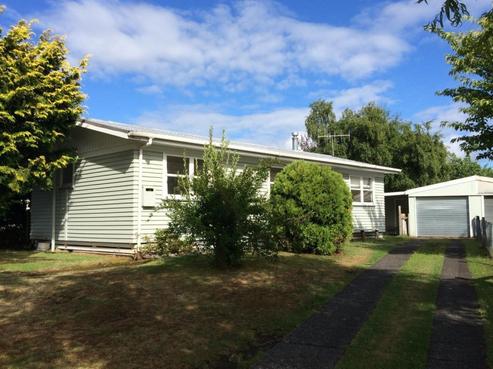 28 Te Whakarau Street, Turangi