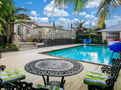 17 Benders Avenue, Hillcrest