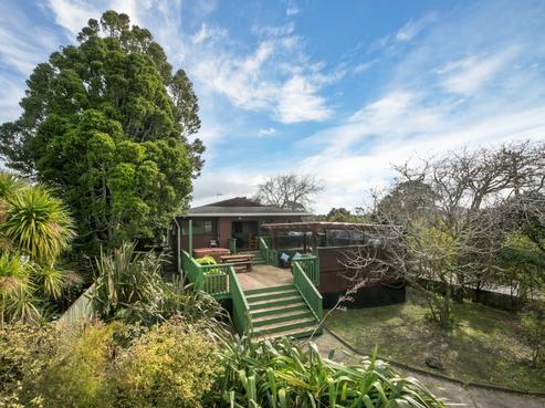85 Victory Road, Laingholm