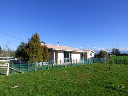 1108 Mountain Road, Inglewood