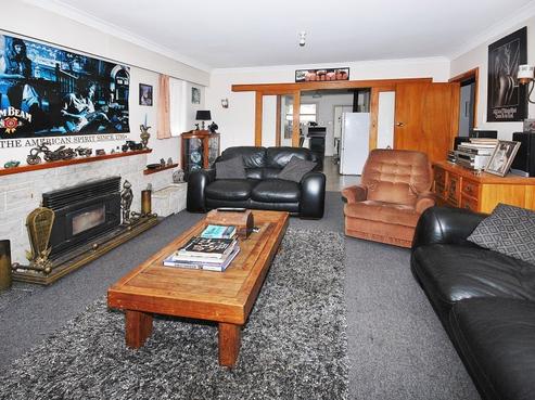 18 Watt Street, Featherston