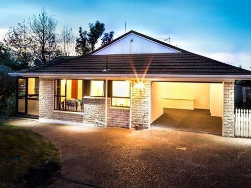 22 Redoubt Road, Goodwood Heights