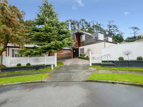 6 Balgownie Grove, Naenae