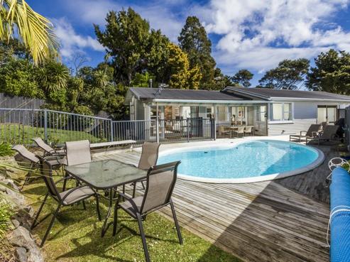 82 Roseberry Avenue, Birkenhead