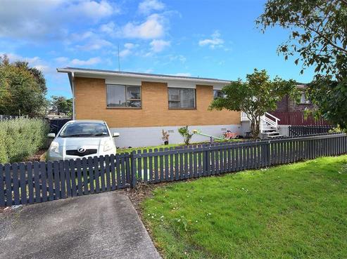 19 Thorburn Avenue, Red Beach