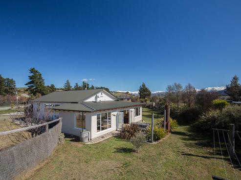 50 Loach Road, Hawea Flat
