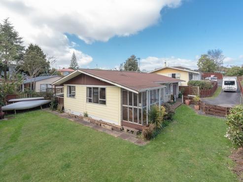 26B Kingsway Crescent, Forest Lake
