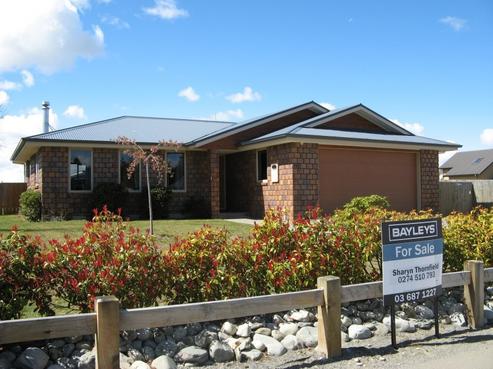 33 Rhoboro Road, Twizel