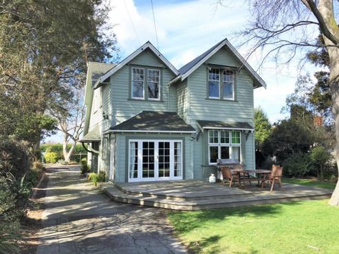 28 Glasgow Street, Balclutha