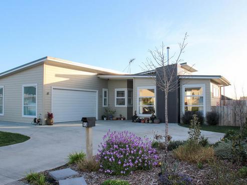13 Ihimaera Terrace, Leamington