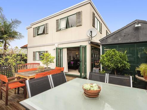 18 Sutherland Road, Point Chevalier