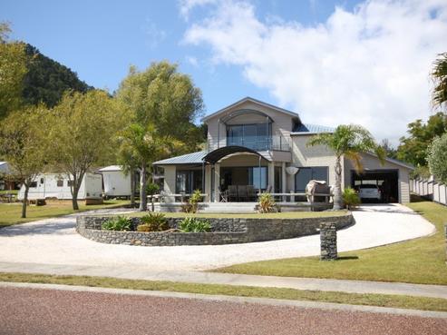 332 Waterways Parade, Pauanui