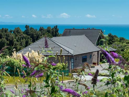 84 Bay Vista Drive, Pohara
