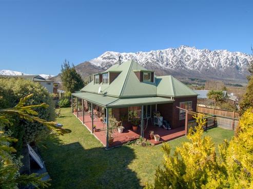 20 Remarkables Crescent, Frankton