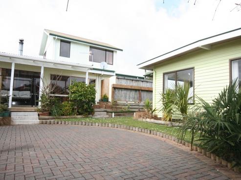 15 Hapi Street, Westbrook