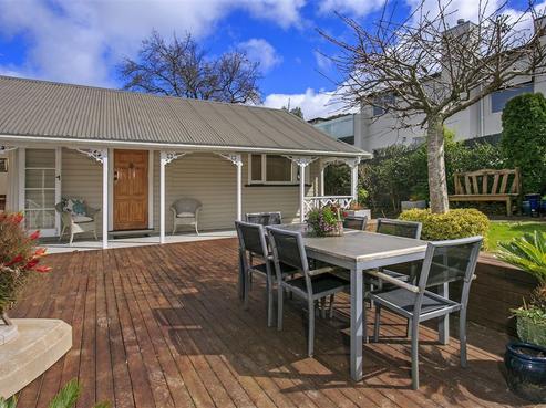 23 Wolsley Avenue, Milford