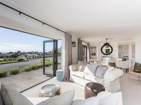 27 Gordon Road, Te Awanga