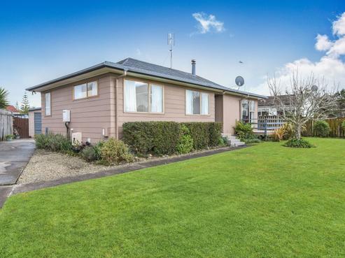 6 Lyren Place, Half Moon Bay