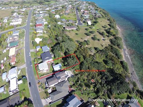 1440 Whangaparaoa Road, Army Bay