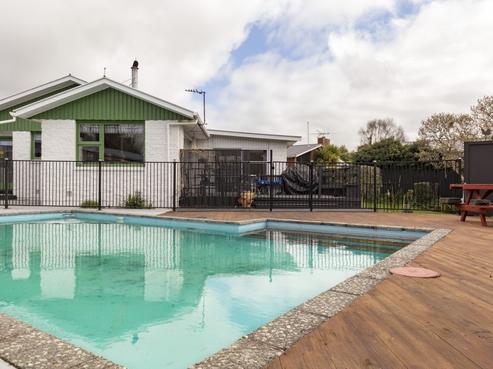32 Warren Crescent, Hillmorton