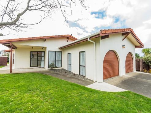 27 Dorset Road, Springvale