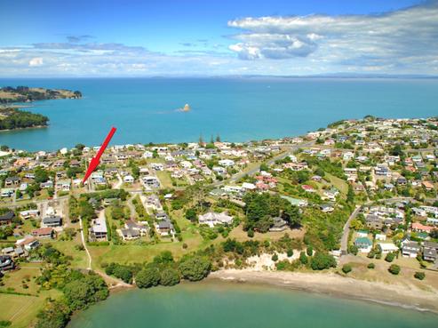 27 Tindalls Bay Road, Tindalls Beach