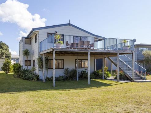76 Oyster Drive, Cooks Beach