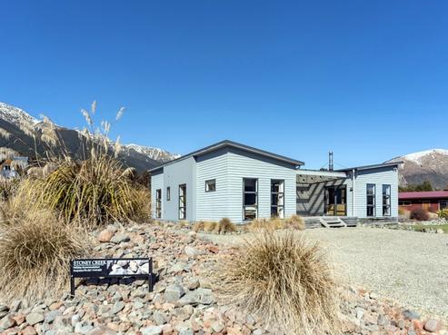 10 Toutouwai Place, St Arnaud