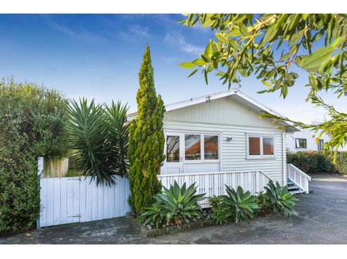 82A Victoria Street, Pukekohe