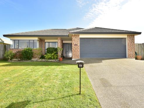 73 Kath Hopper Drive, Orewa