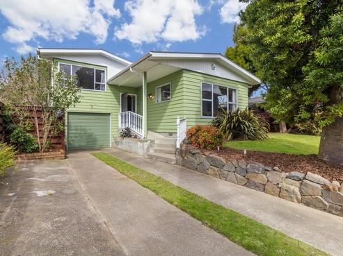 42 Pasadena Crescent, Totara Park