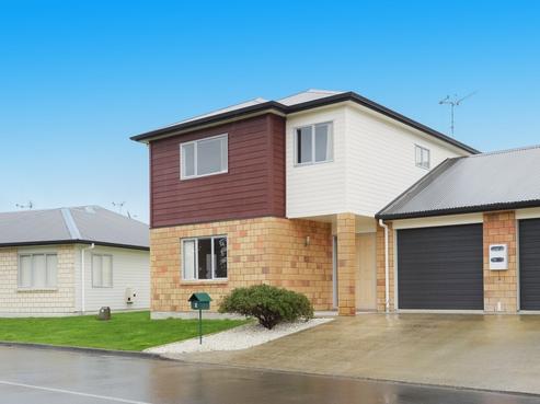 5 Gordon Davies Lane, Huntington
