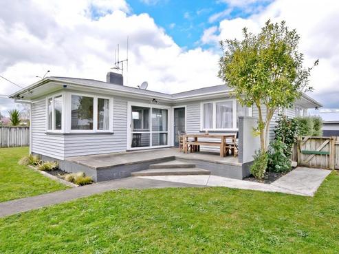 4 Alderson Road, Fairview Downs