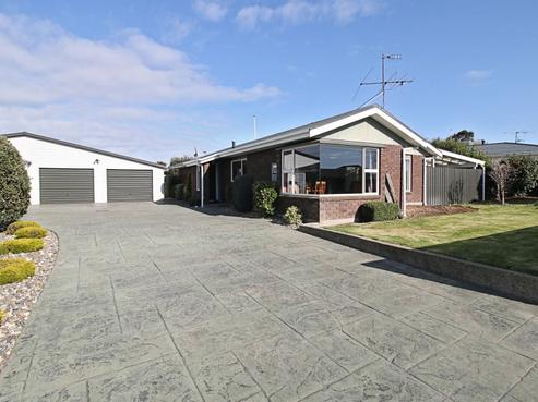 25 Cushen Street, Clifton